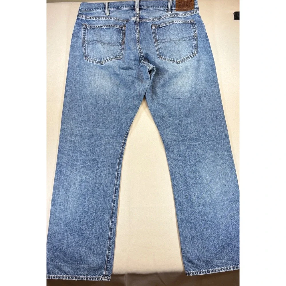 Polo Ralph Lauren Jeans Mens 38x32 Medium Wash Straight Leg Denim Casual A576